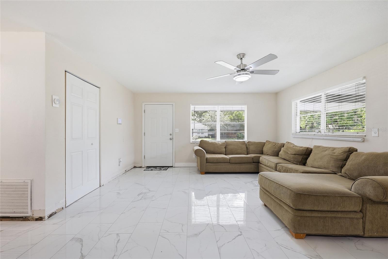 RICHMOND HEIGHTS - Residential