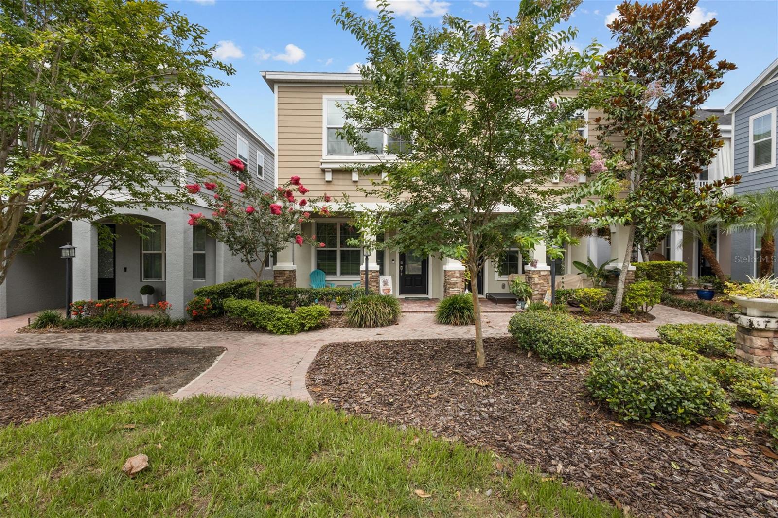 HAYES PARK VILLAGE - Residential