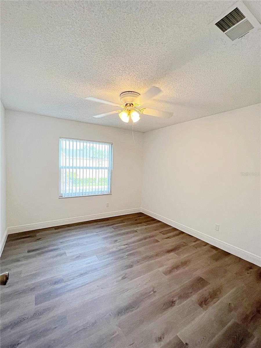 HAWTHORNE VILLAGE - Residential Lease