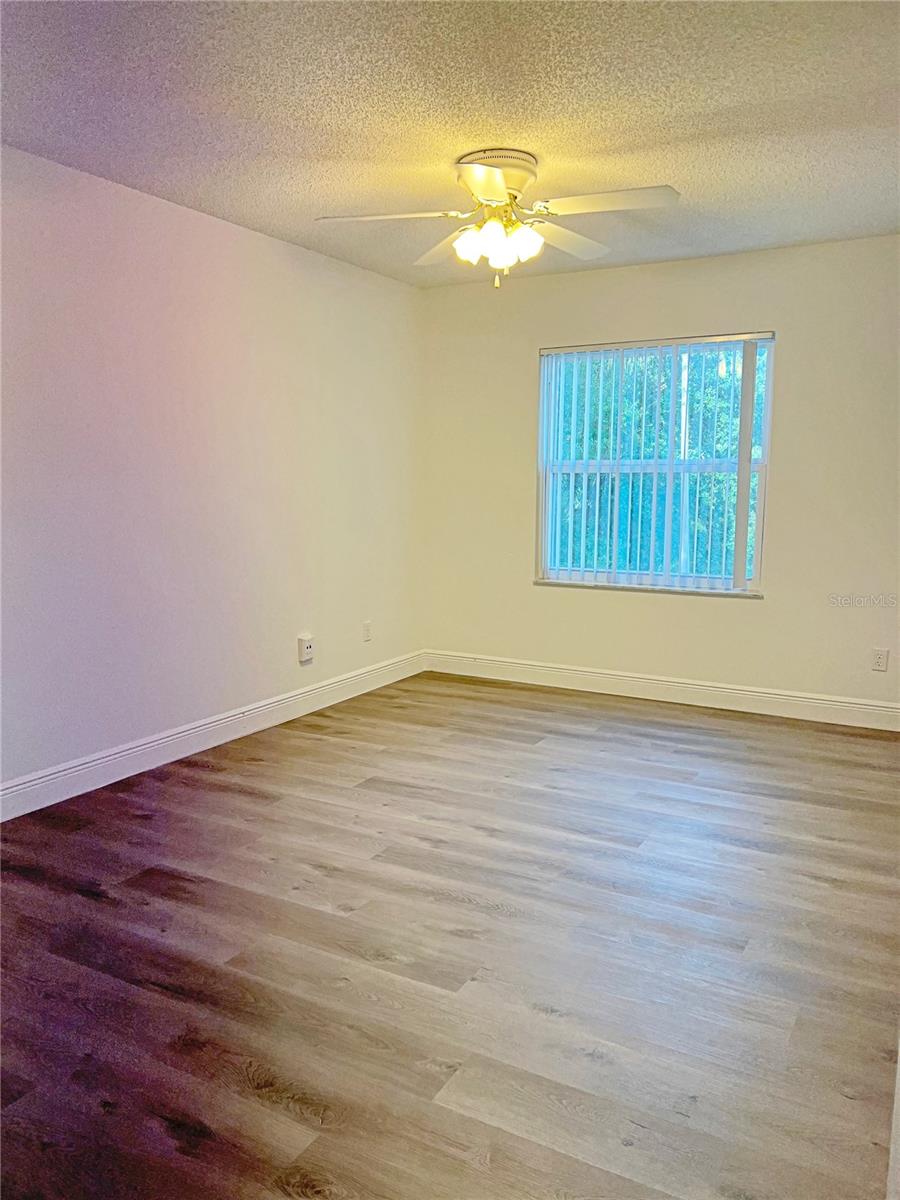 HAWTHORNE VILLAGE - Residential Lease