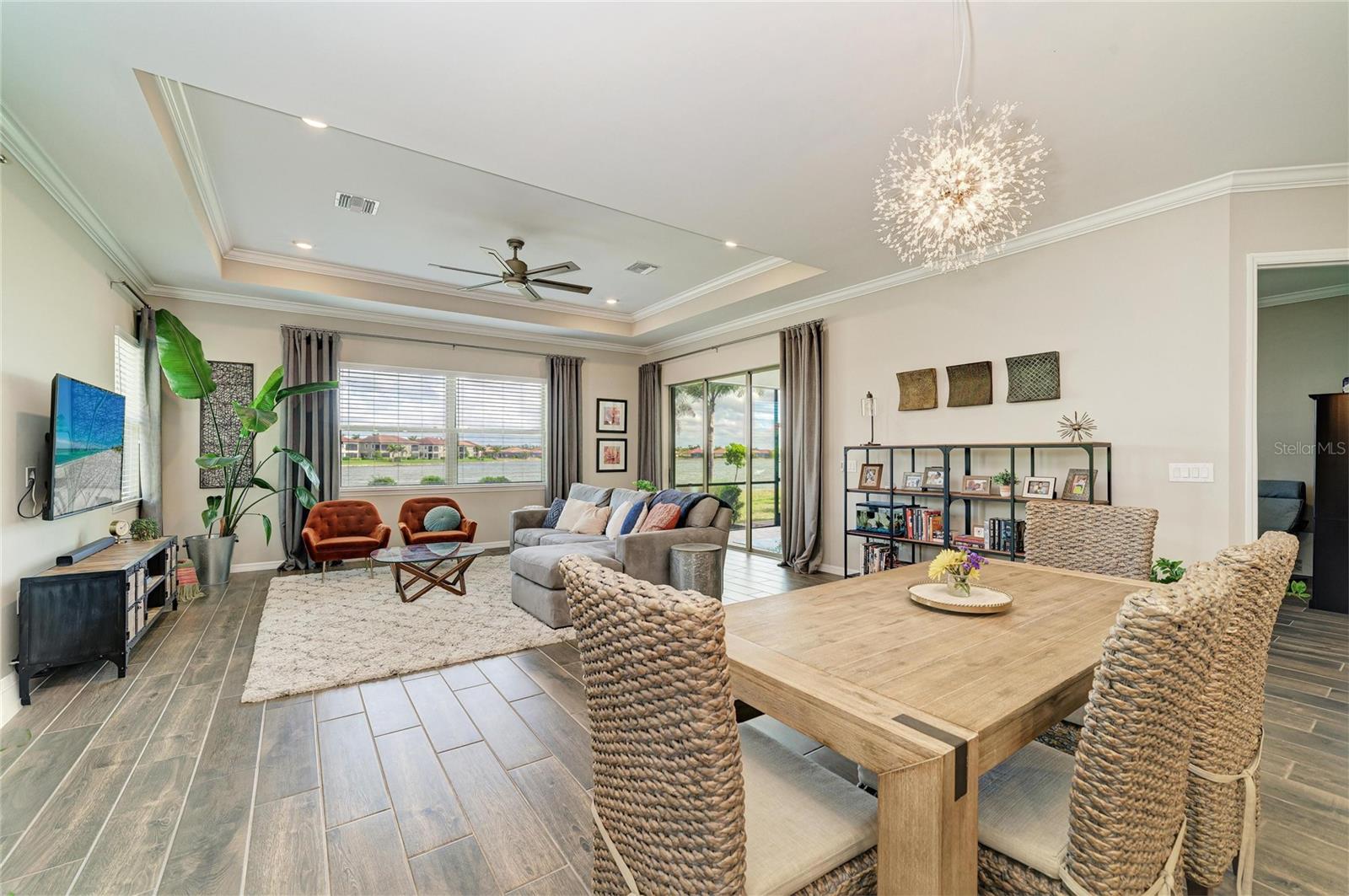 TOSCANA ISLES - Residential