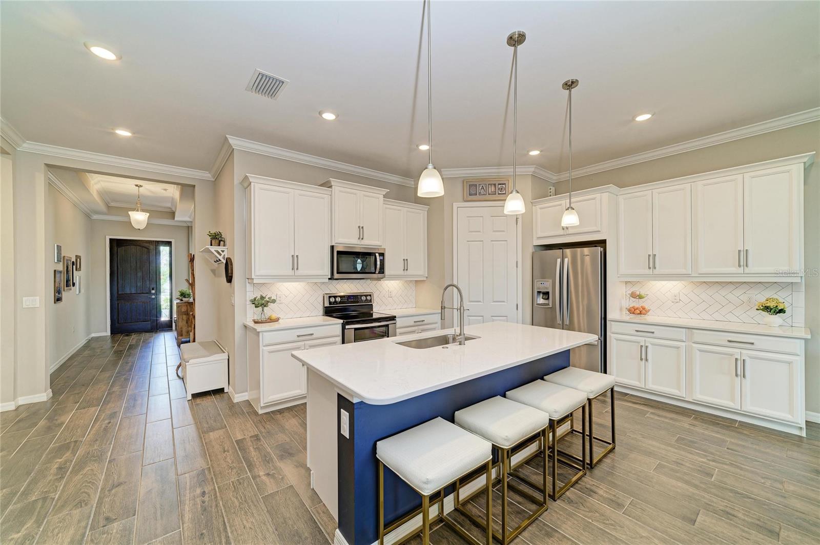TOSCANA ISLES - Residential