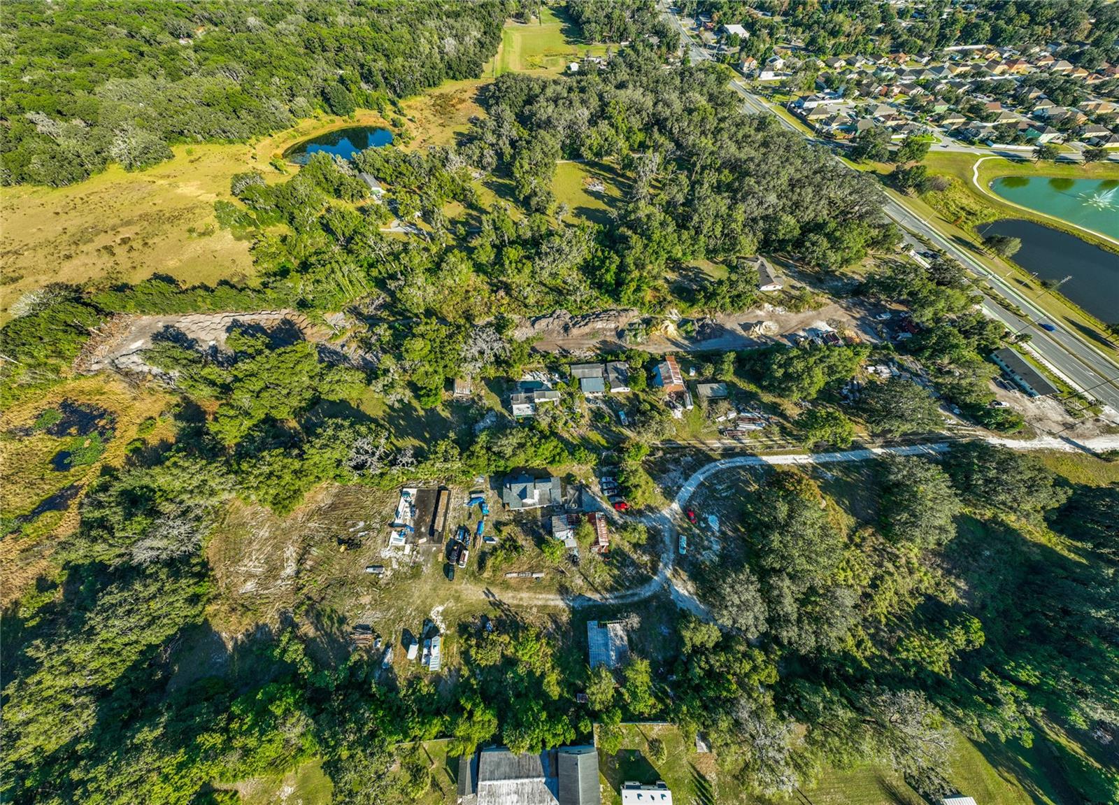 ACREAGE - Land