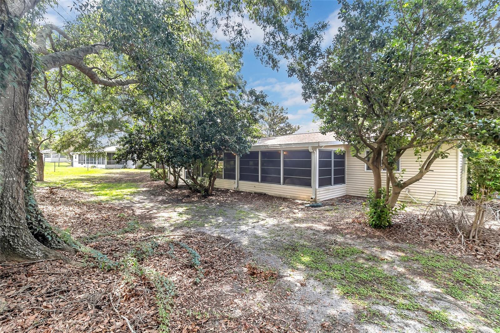 SPRUCE CREEK - Residential
