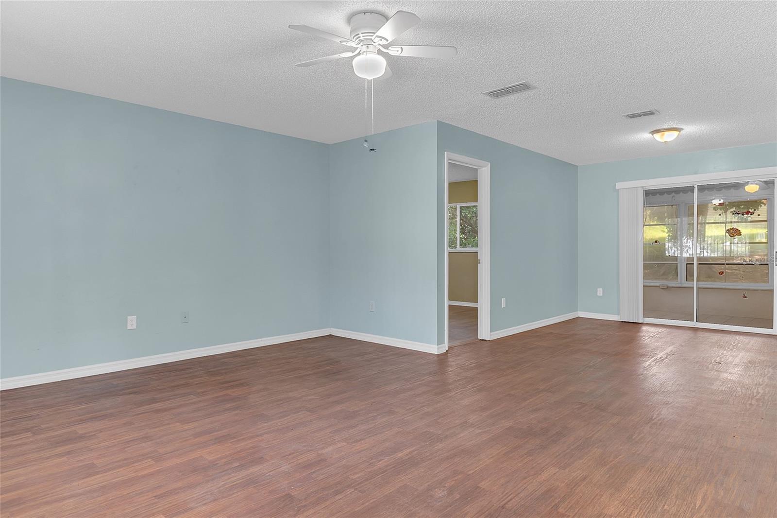 SPRUCE CREEK - Residential