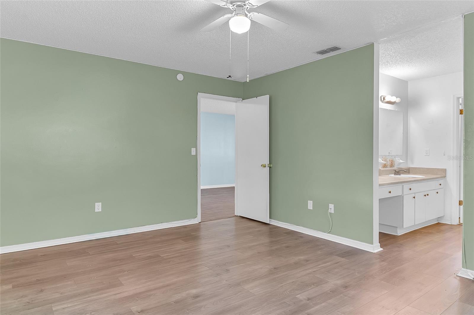 SPRUCE CREEK - Residential