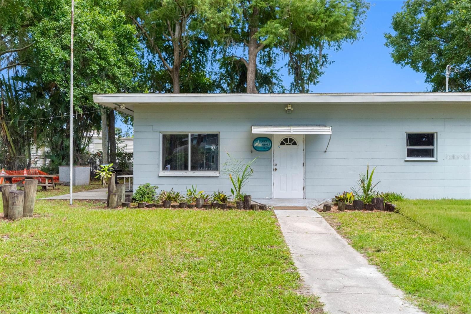 LAKE SHORE ESTATES - Residential