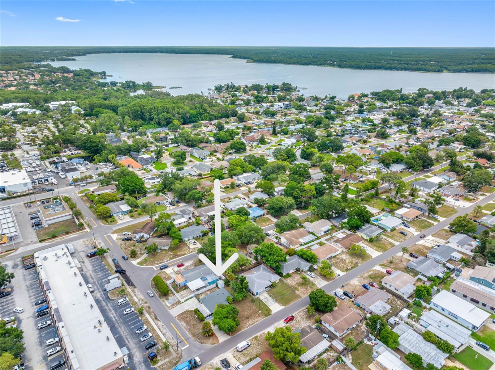 LAKE SHORE ESTATES - Residential