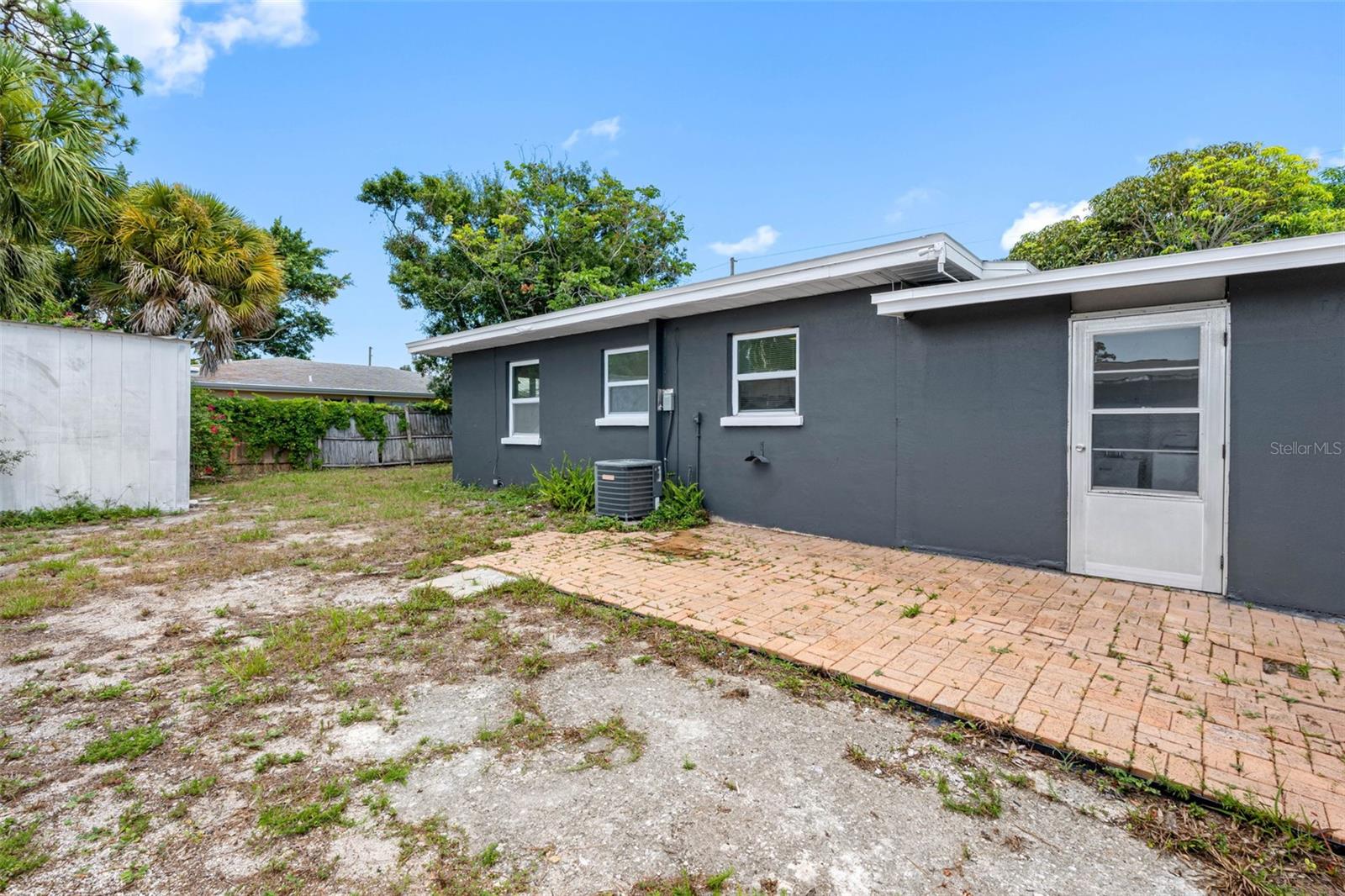 LAKE SHORE ESTATES - Residential