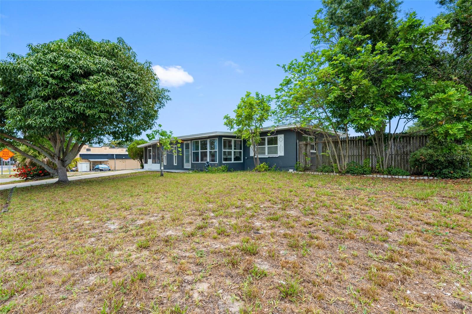 LAKE SHORE ESTATES - Residential