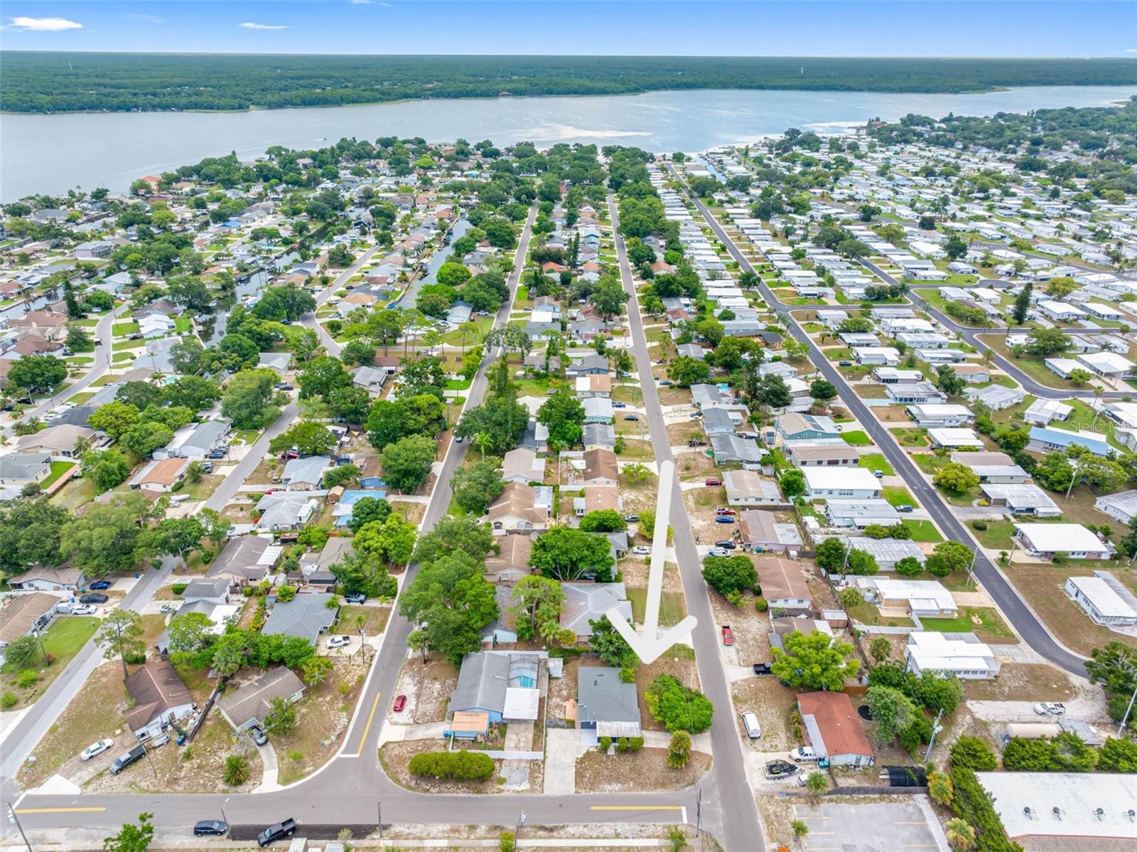 LAKE SHORE ESTATES - Residential
