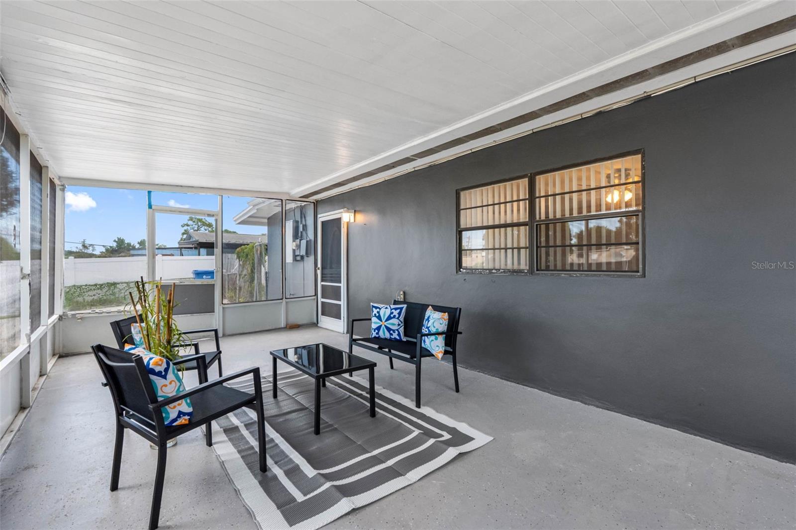 LAKE SHORE ESTATES - Residential