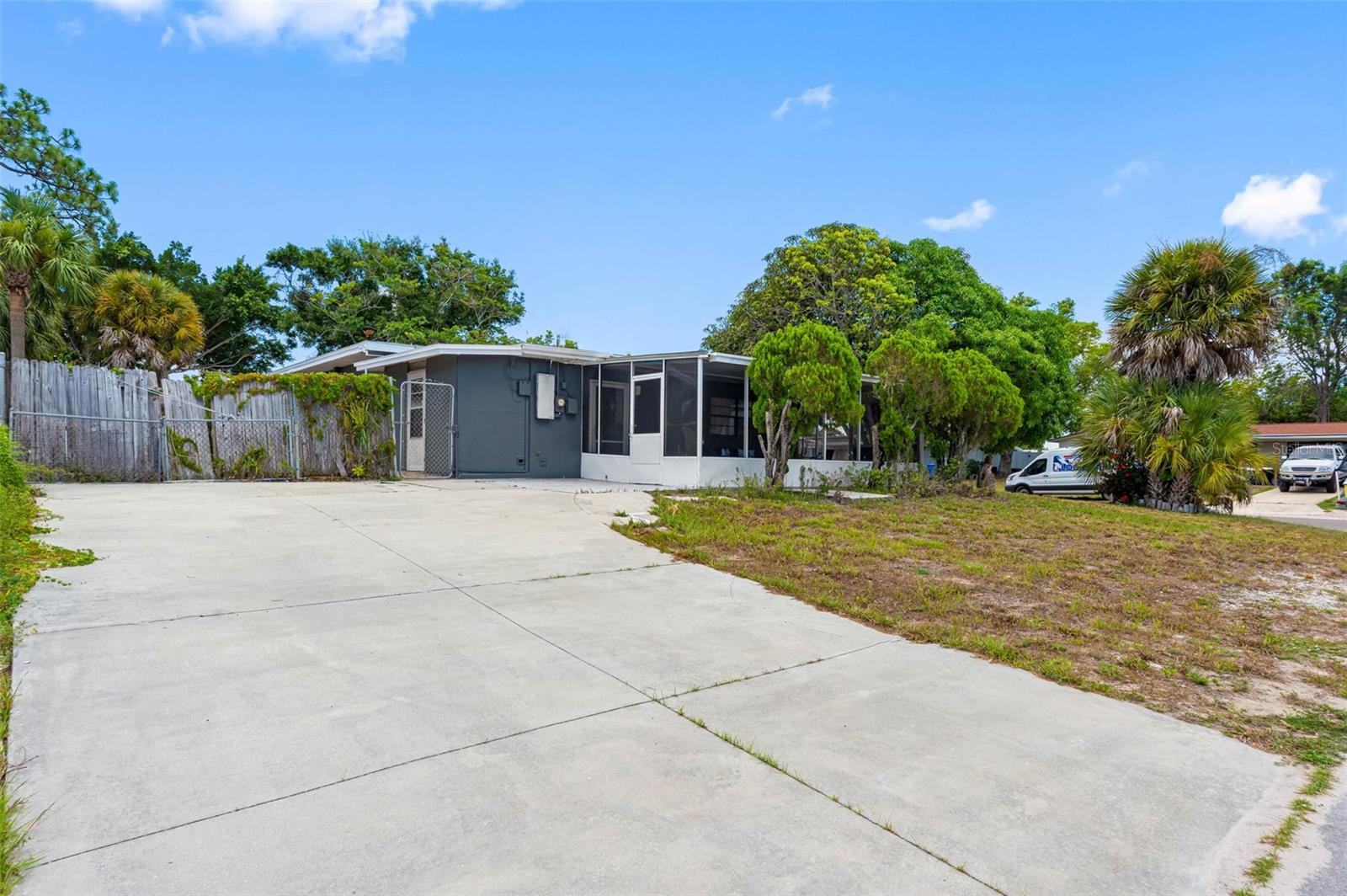 LAKE SHORE ESTATES - Residential