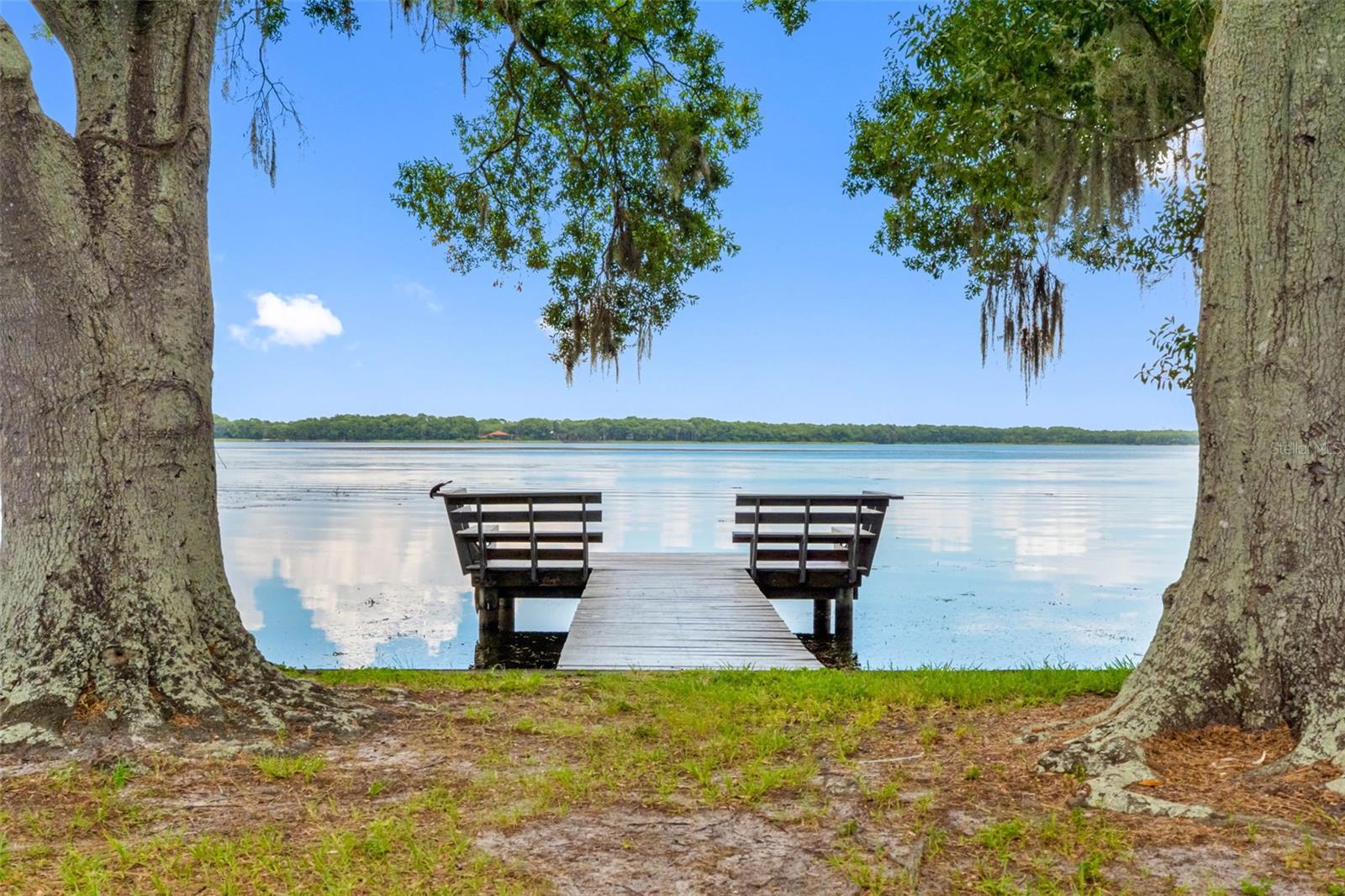 LAKE SHORE ESTATES - Residential