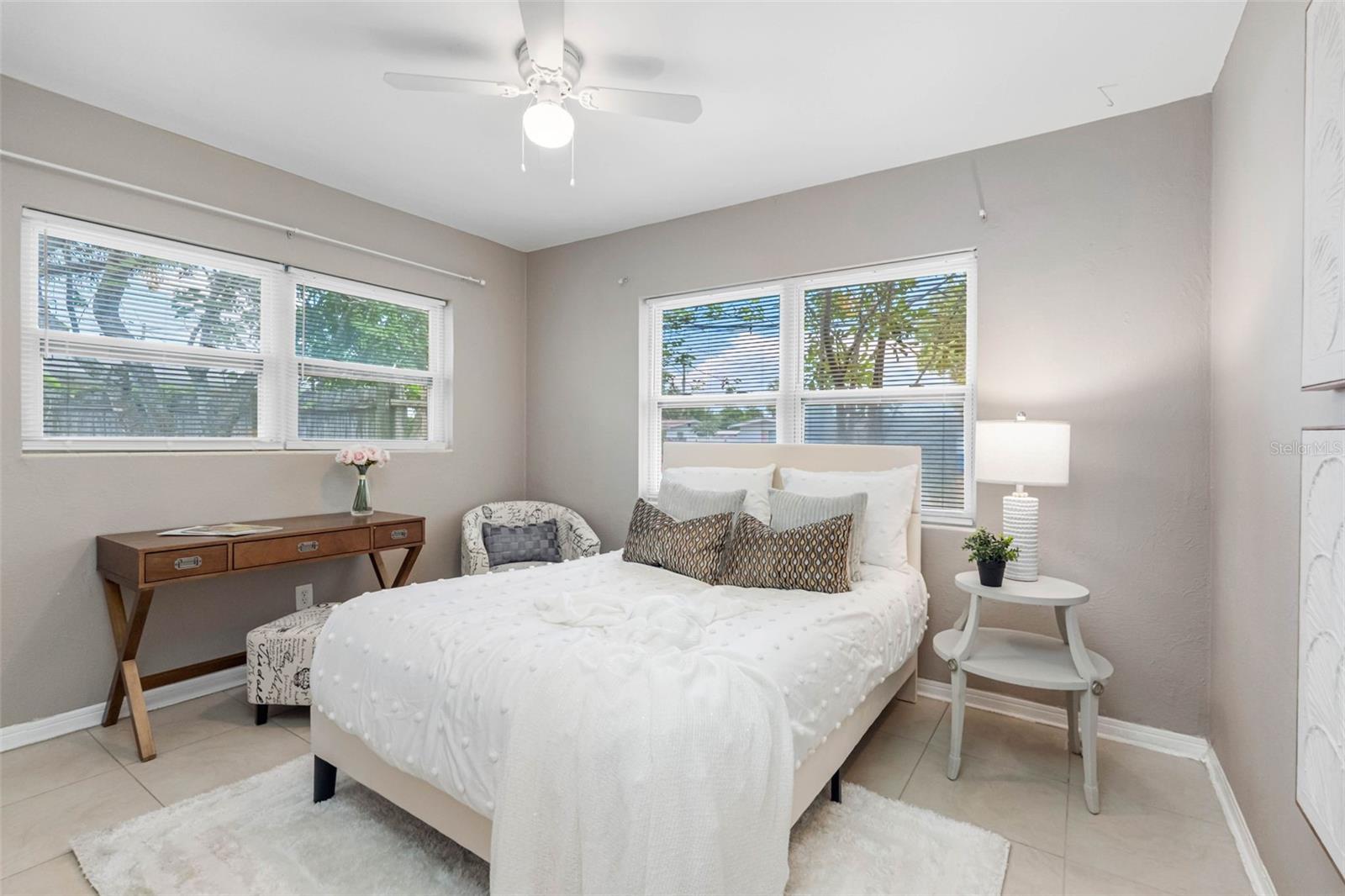 LAKE SHORE ESTATES - Residential