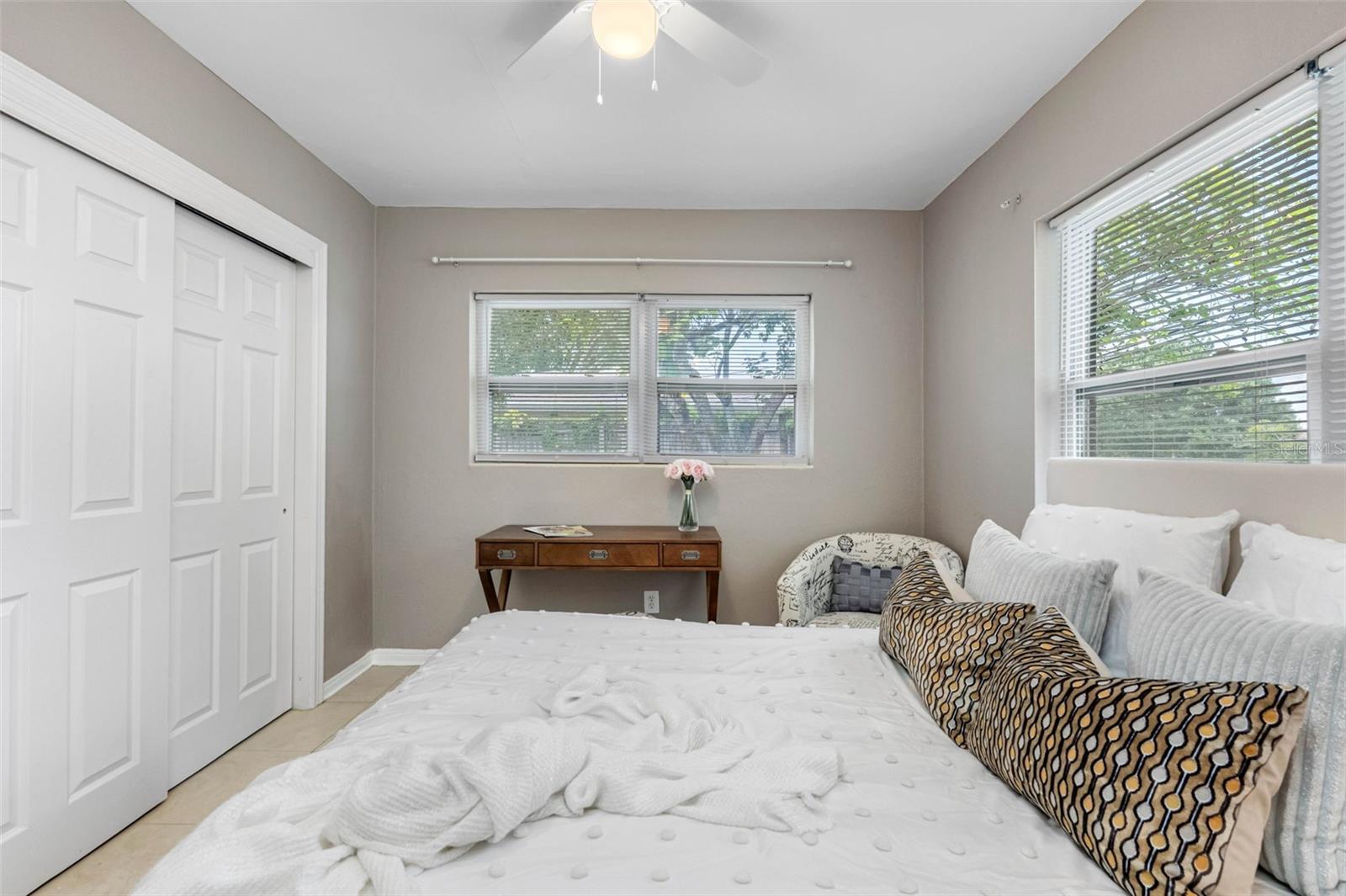 LAKE SHORE ESTATES - Residential