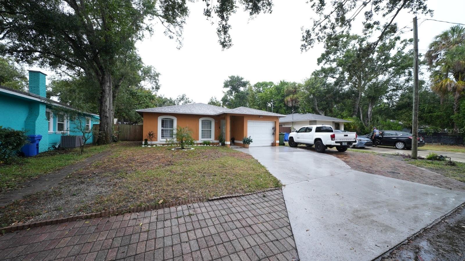 EDGEWOOD - Residential Lease