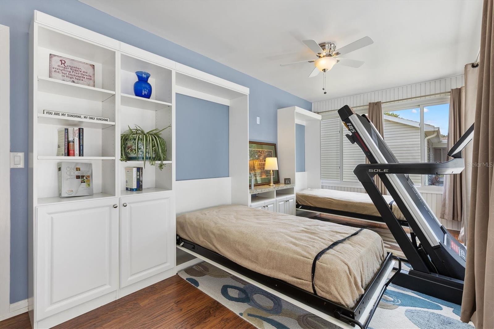 LADY LAKE ORANGE BLOSSOM GARDENS UNIT 10 - Residential