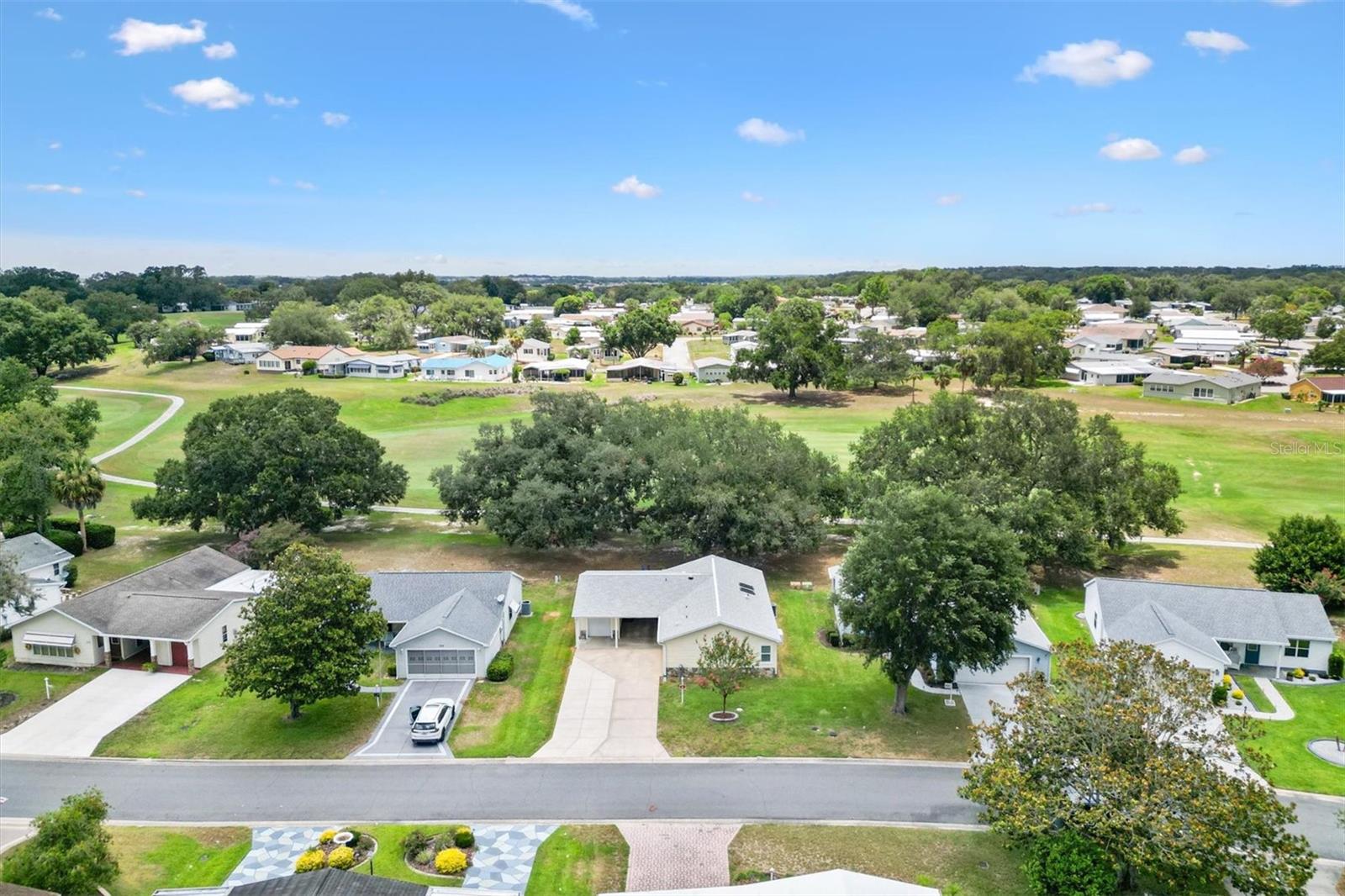 LADY LAKE ORANGE BLOSSOM GARDENS UNIT 10 - Residential