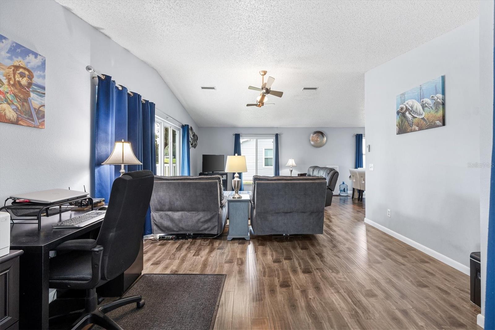 LADY LAKE ORANGE BLOSSOM GARDENS UNIT 10 - Residential