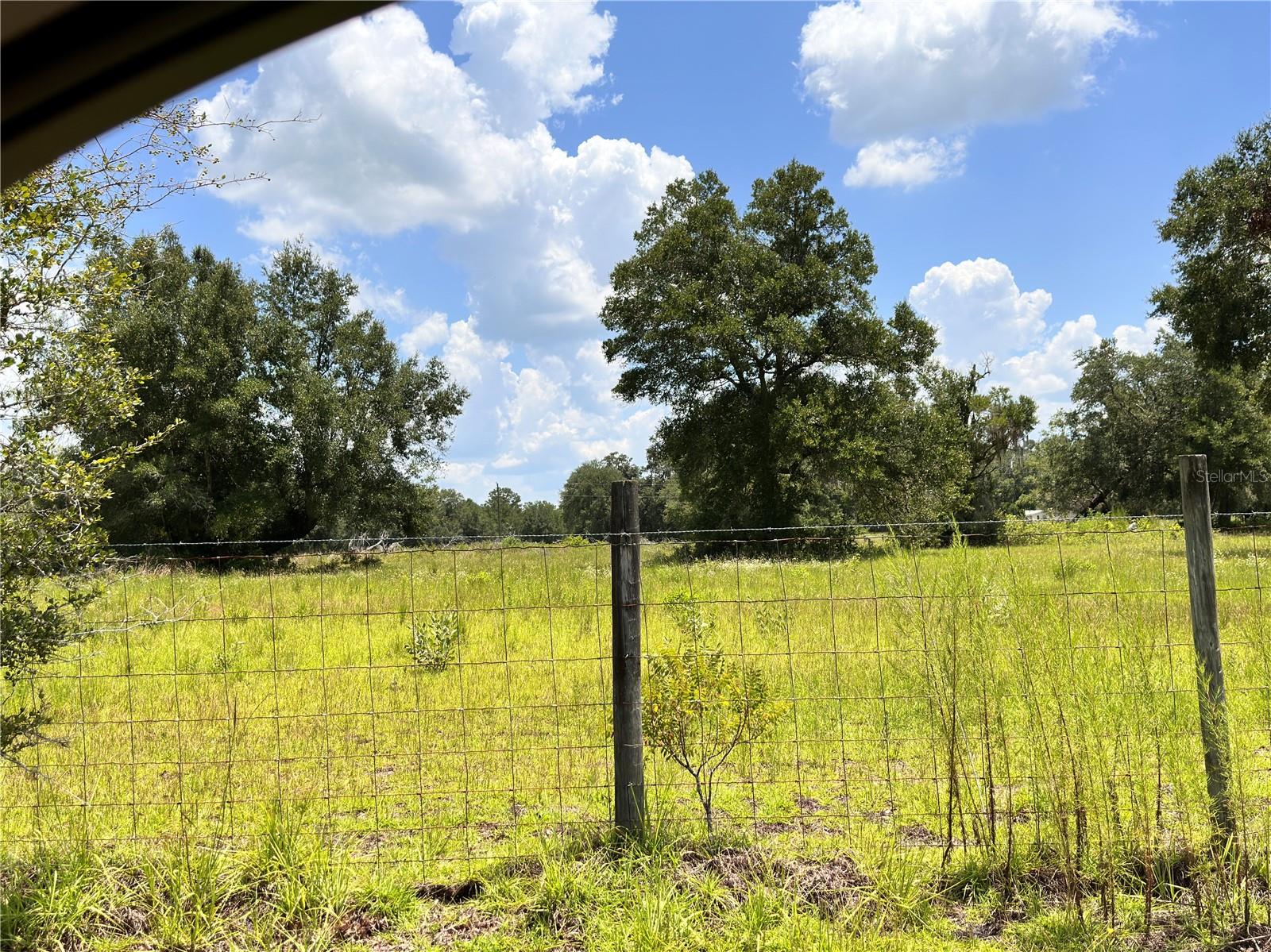 CARDINAL FARMS - Residential