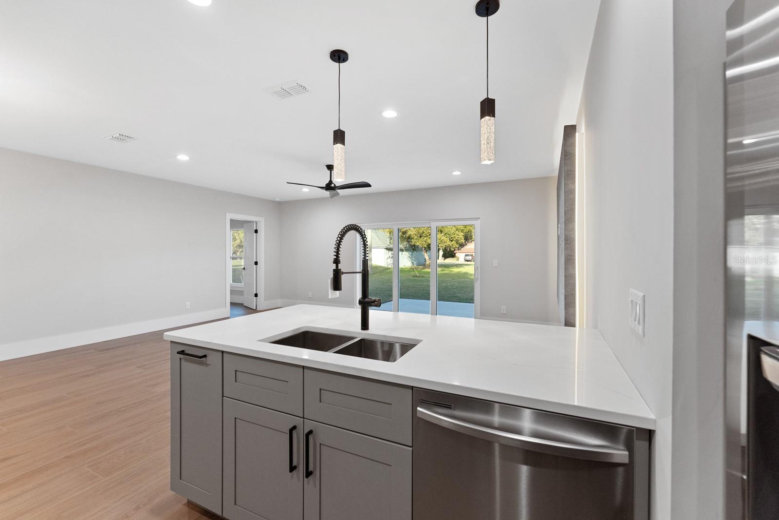 WOLFERS LAKE VIEW TERRACE - Residential