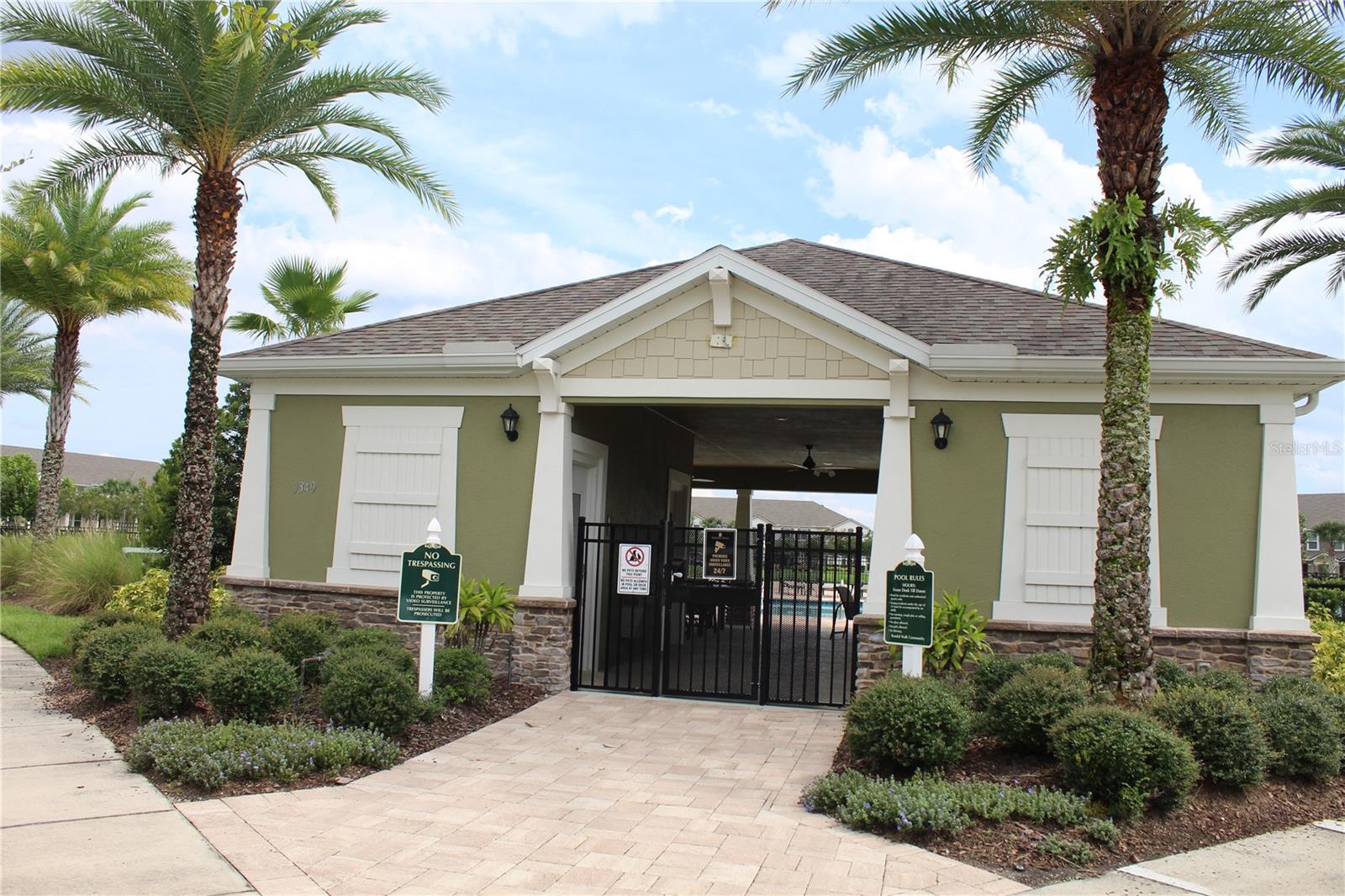 RANDAL WALK - Residential Lease