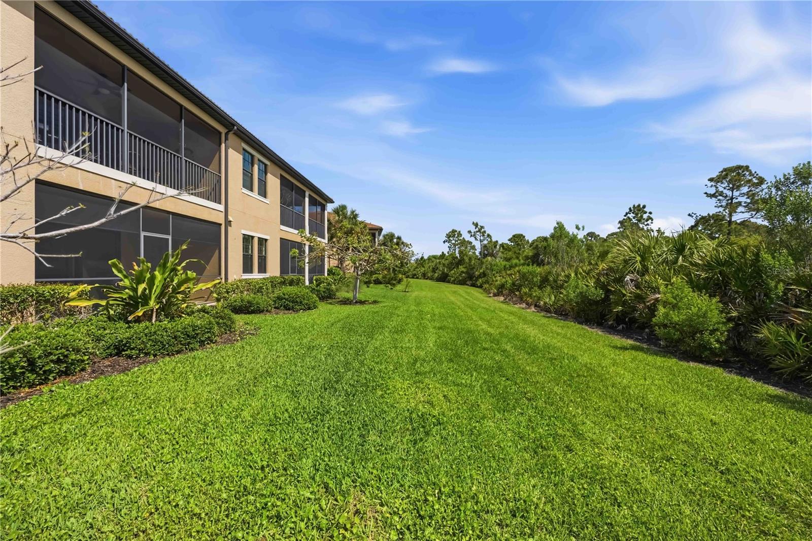 SARASOTA NATIONAL - Residential
