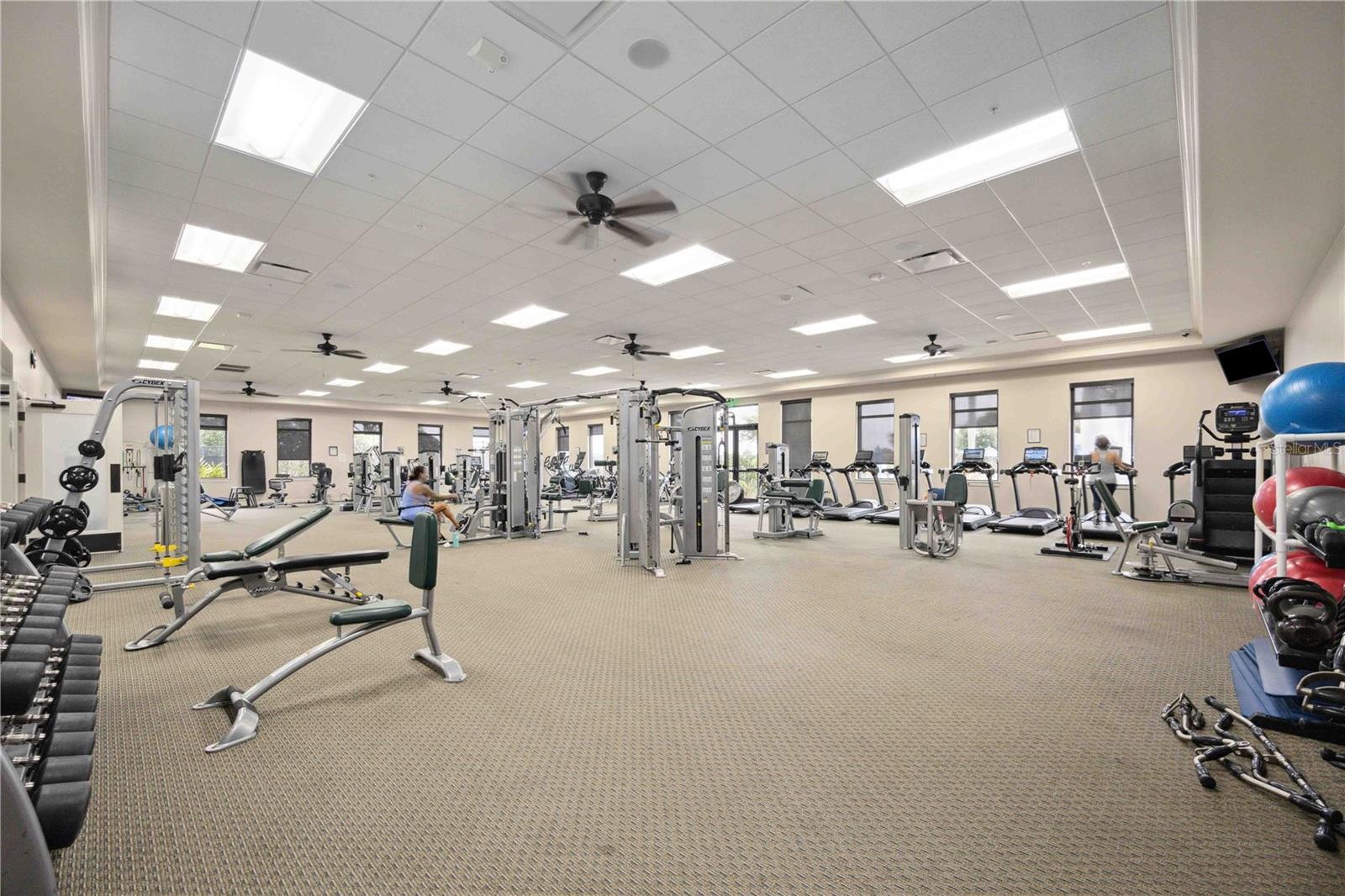 SARASOTA NATIONAL - Residential
