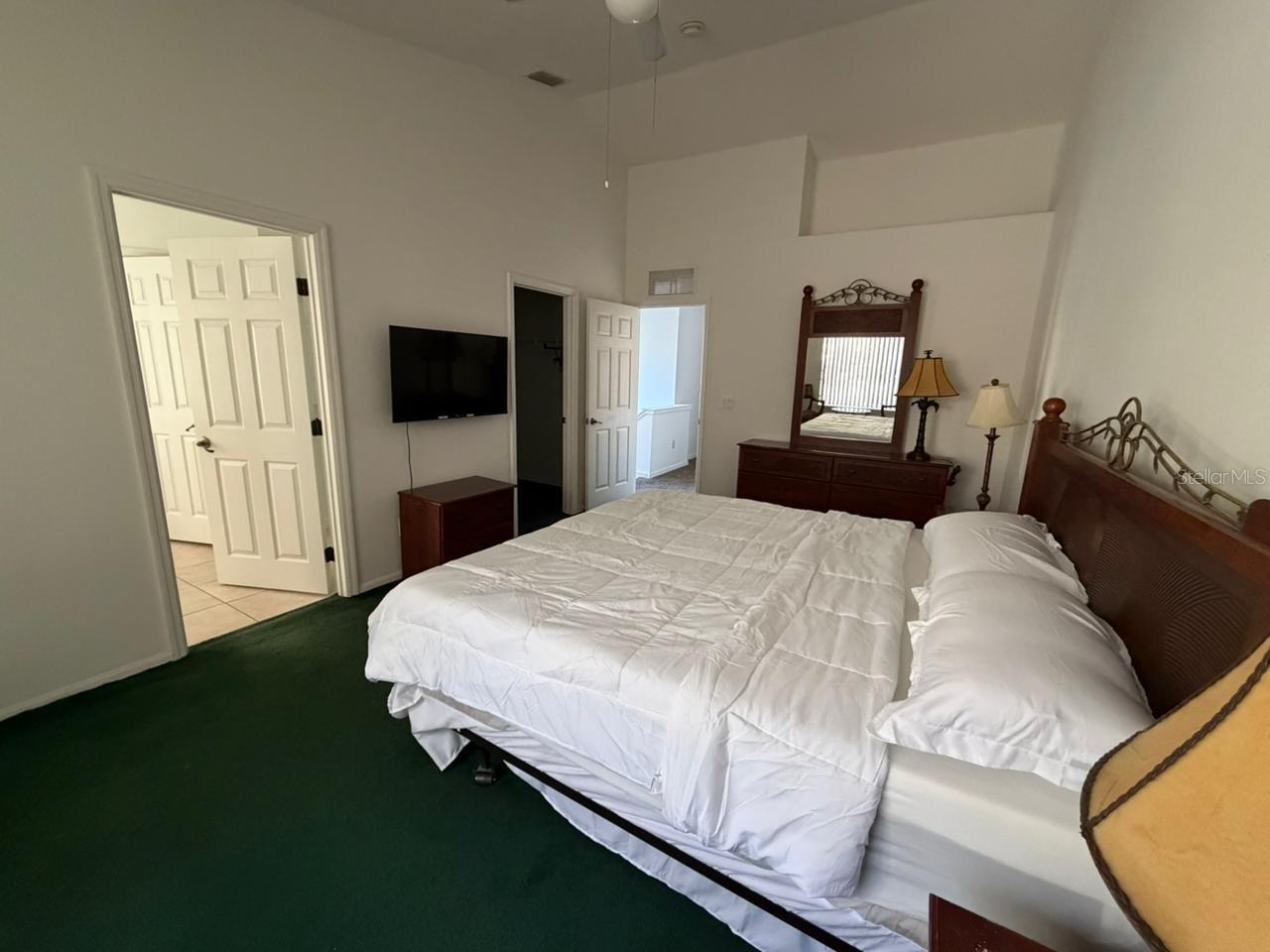 CLUB CORTILE - Residential Lease