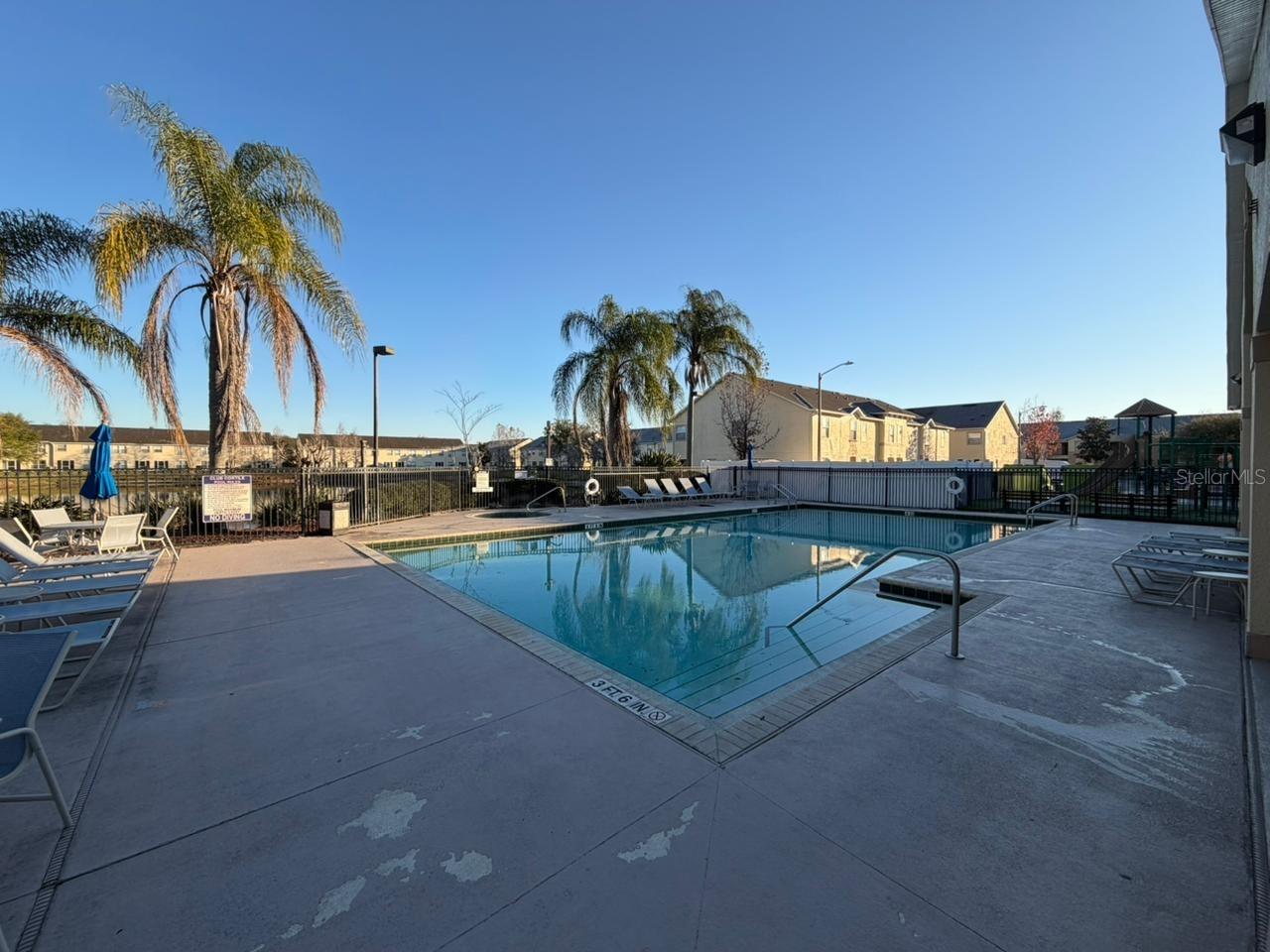 CLUB CORTILE - Residential Lease