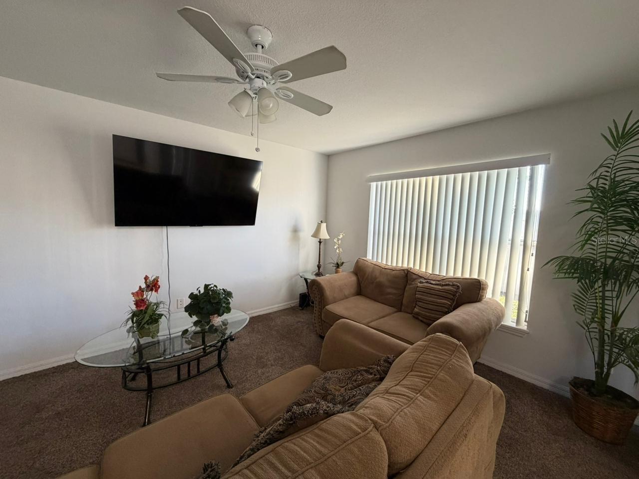 CLUB CORTILE - Residential Lease
