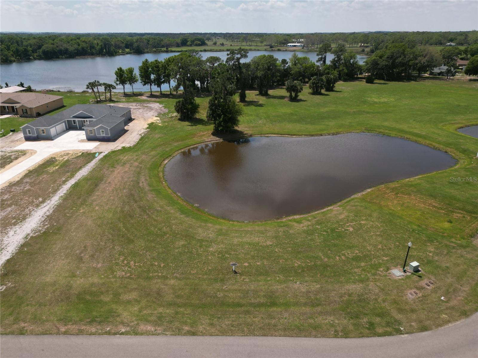 HIDDEN RIVER LAKES - Residential