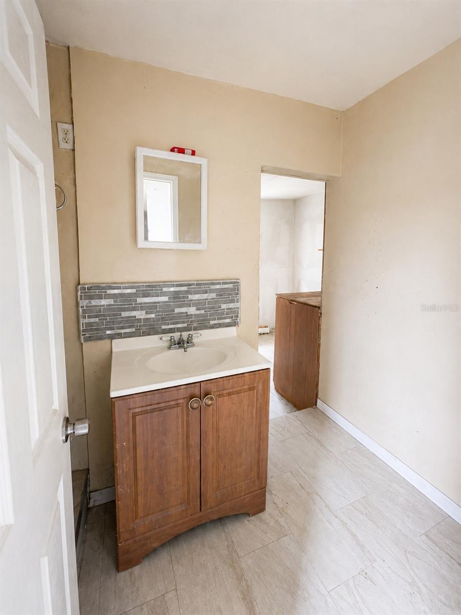 OAK TERRACE - Residential