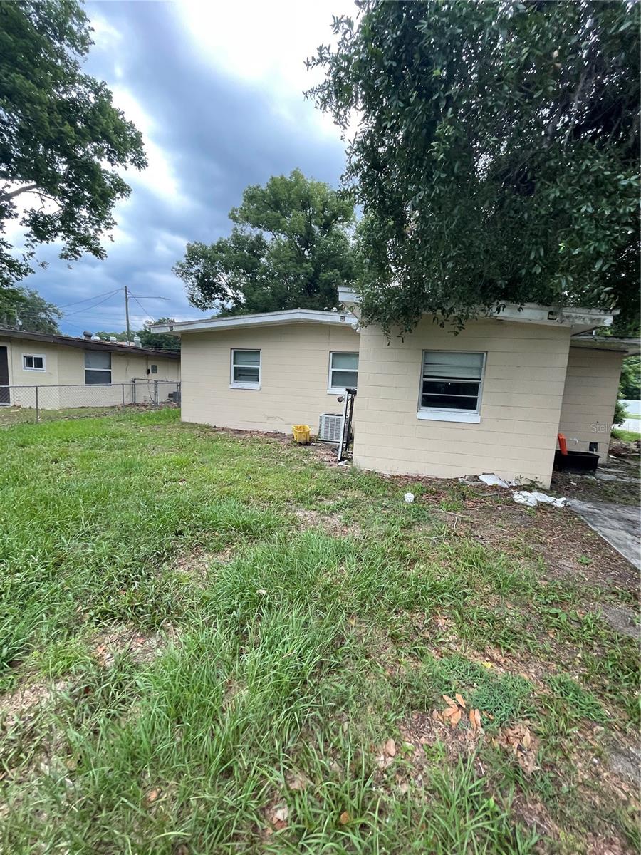OAK TERRACE - Residential