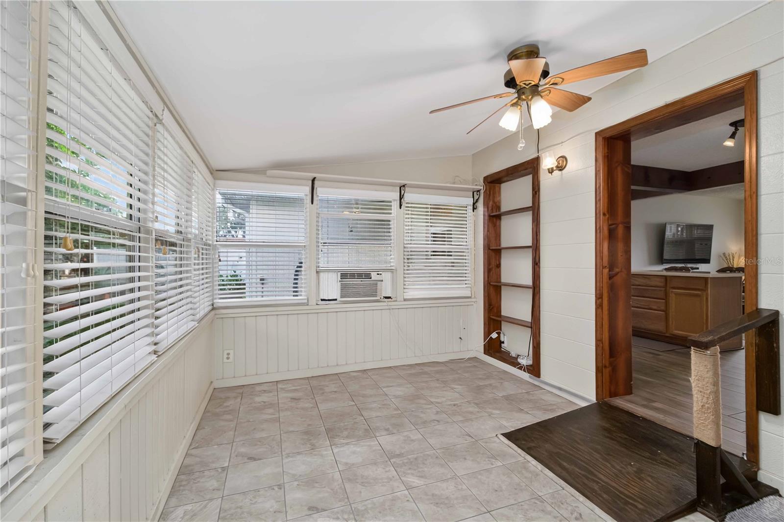 PARK ACRES - Residential