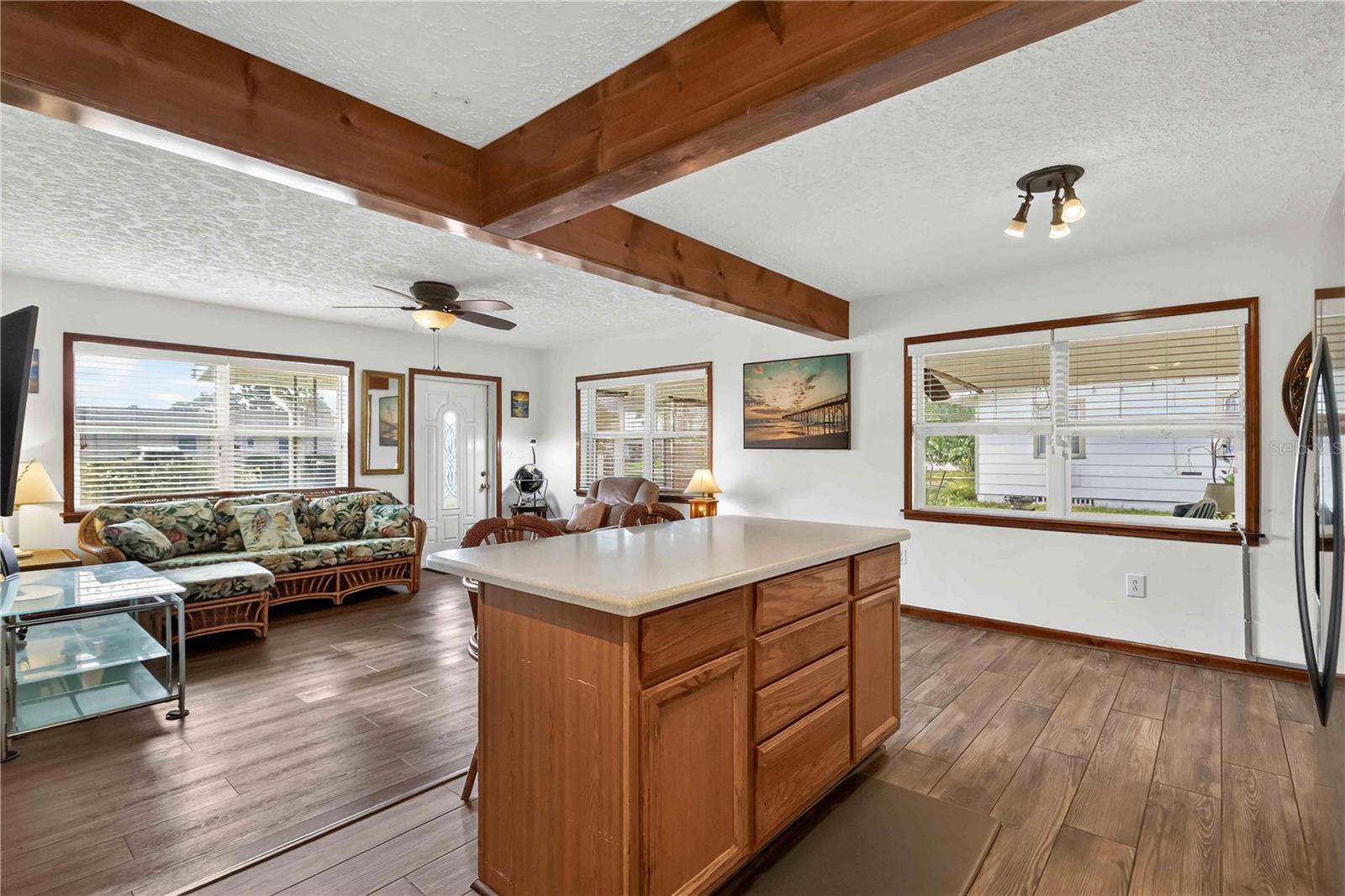 PARK ACRES - Residential