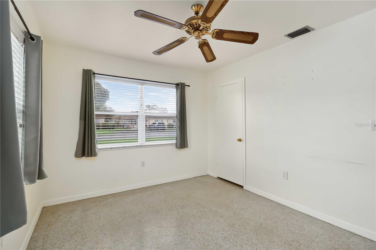 PARK ACRES - Residential
