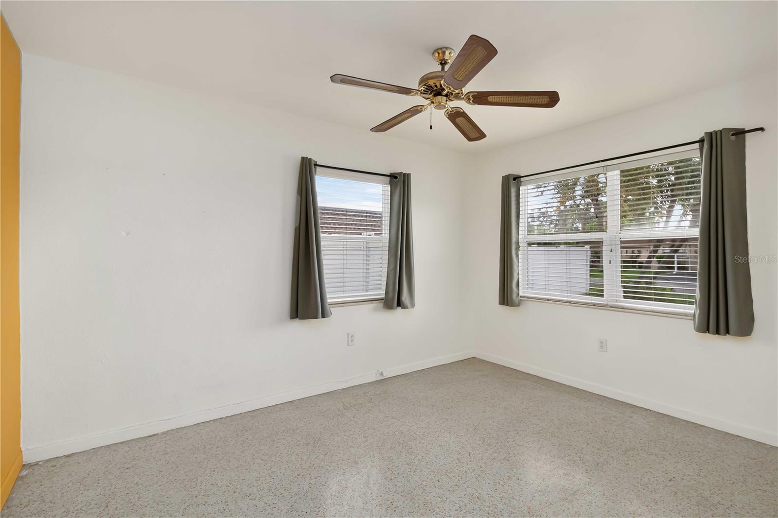 PARK ACRES - Residential