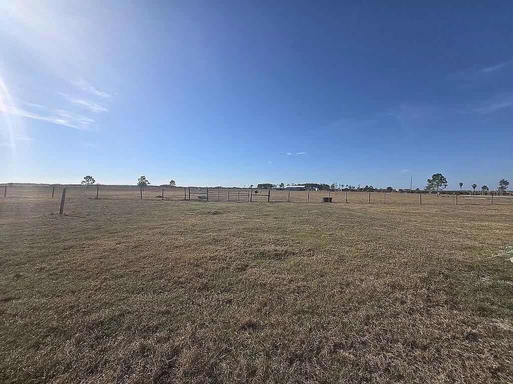LORIDA RANCHES UNREC - Land