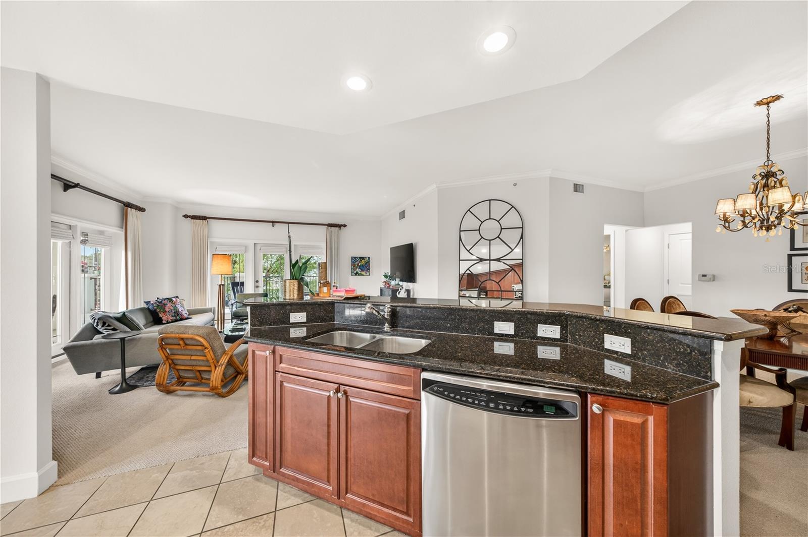 WELLESLEY CONDO - Residential