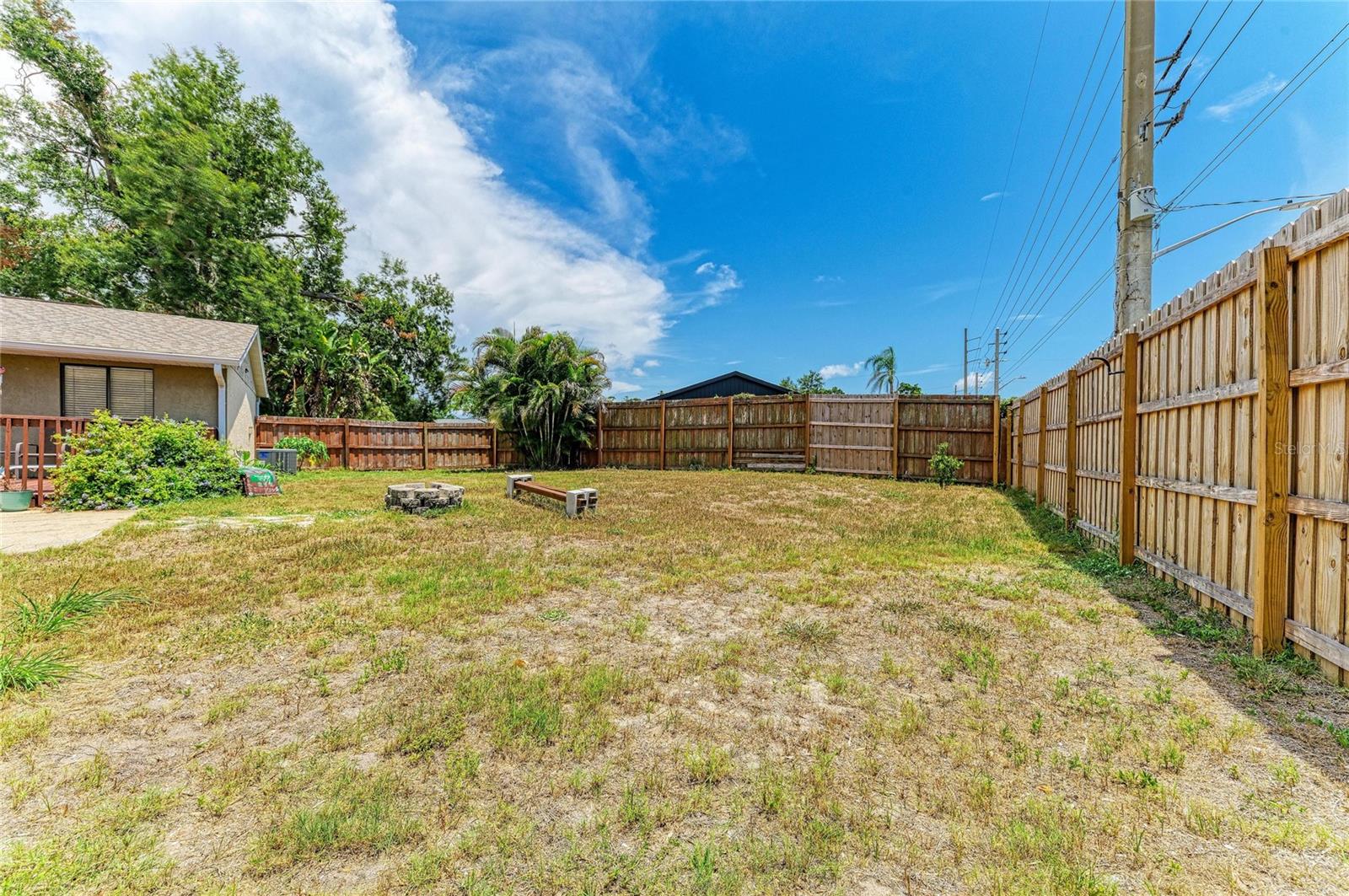 LOCKWOOD MEADOWS - Residential