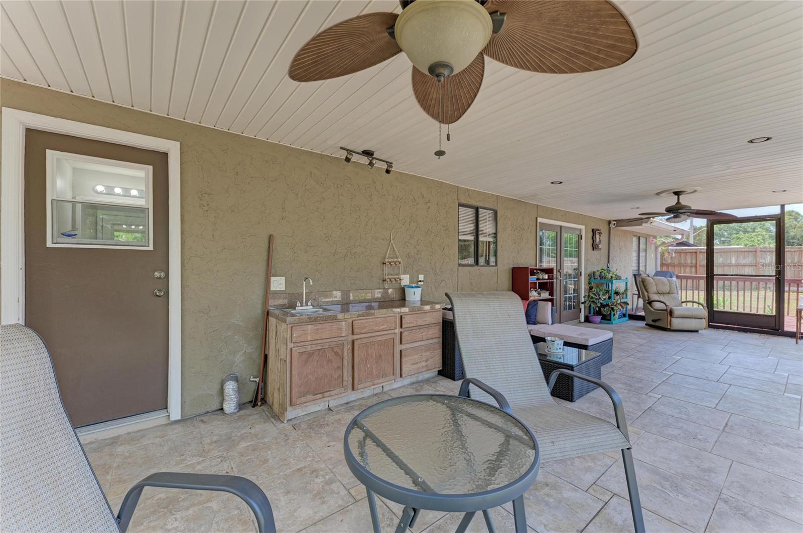 LOCKWOOD MEADOWS - Residential