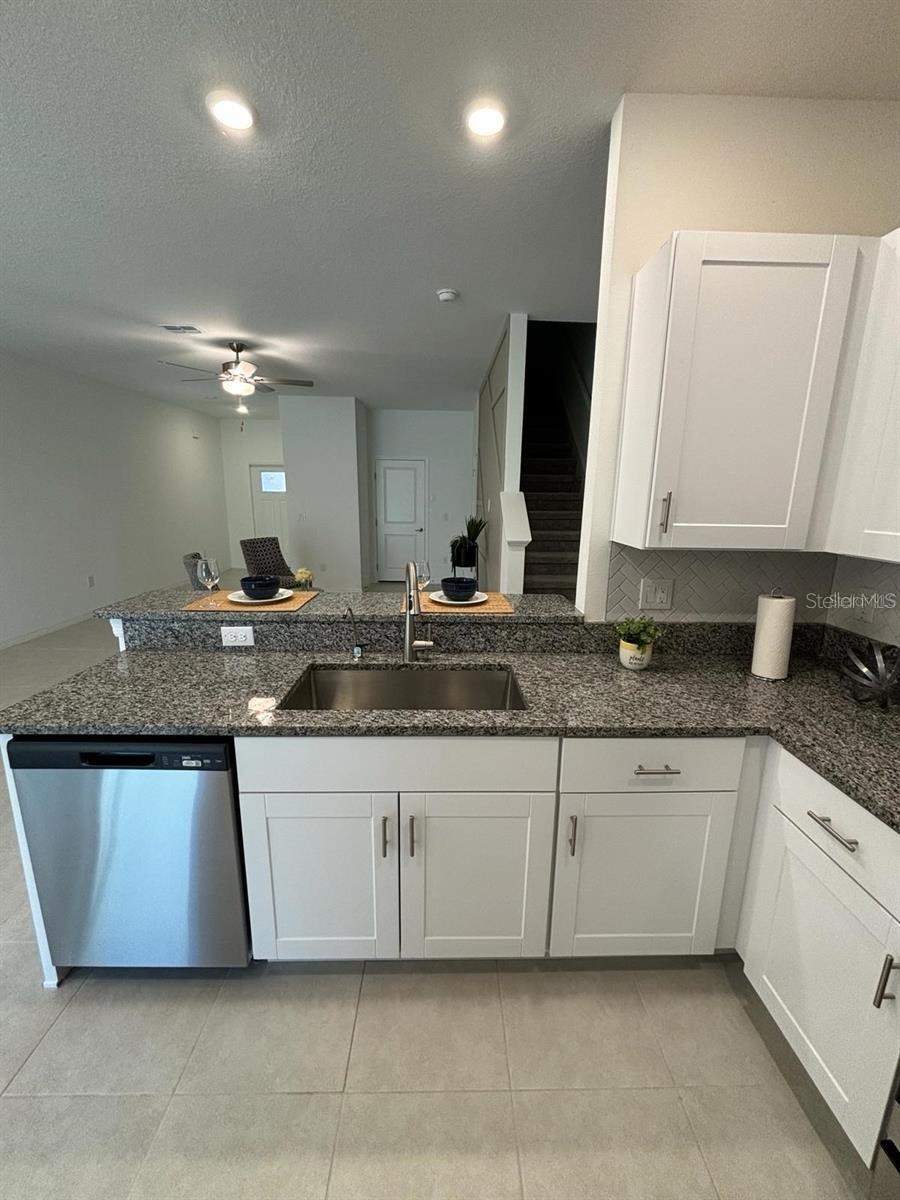 MIRADA TOWNHOMES - Residential Lease