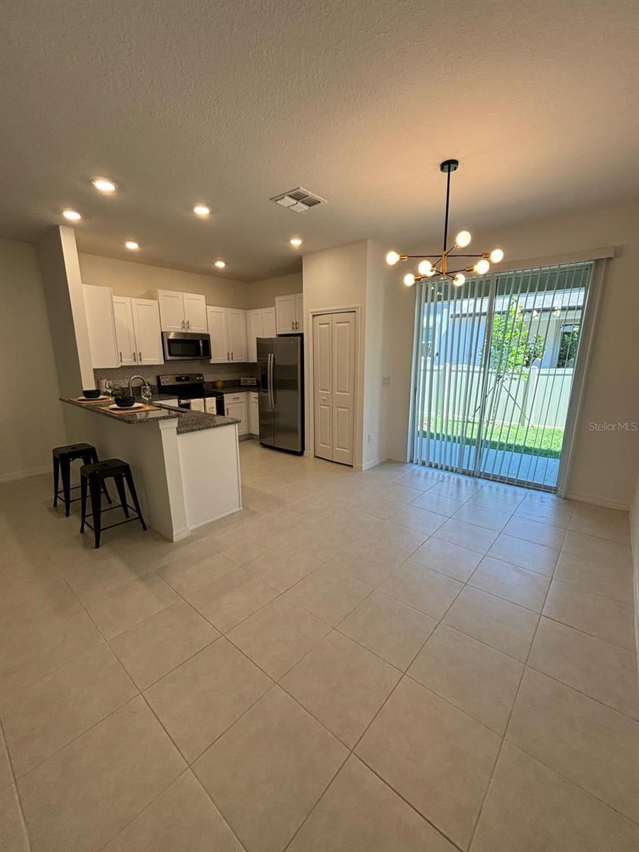 MIRADA TOWNHOMES - Residential Lease