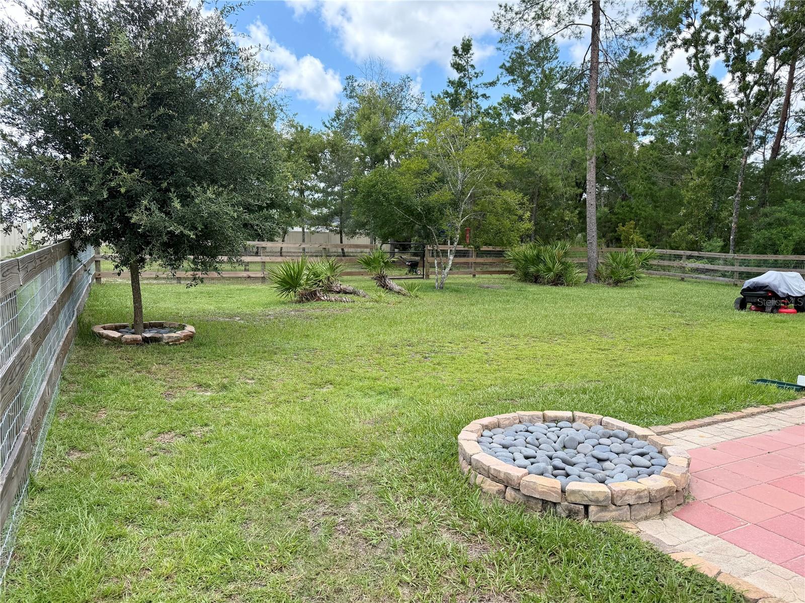 KINGSLAND COUNTRY ESTATE - Residential