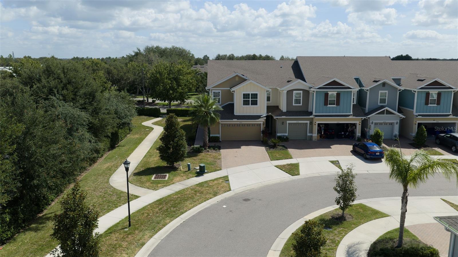 FISHHAWK RANCH WEST TWNHMS - Residential