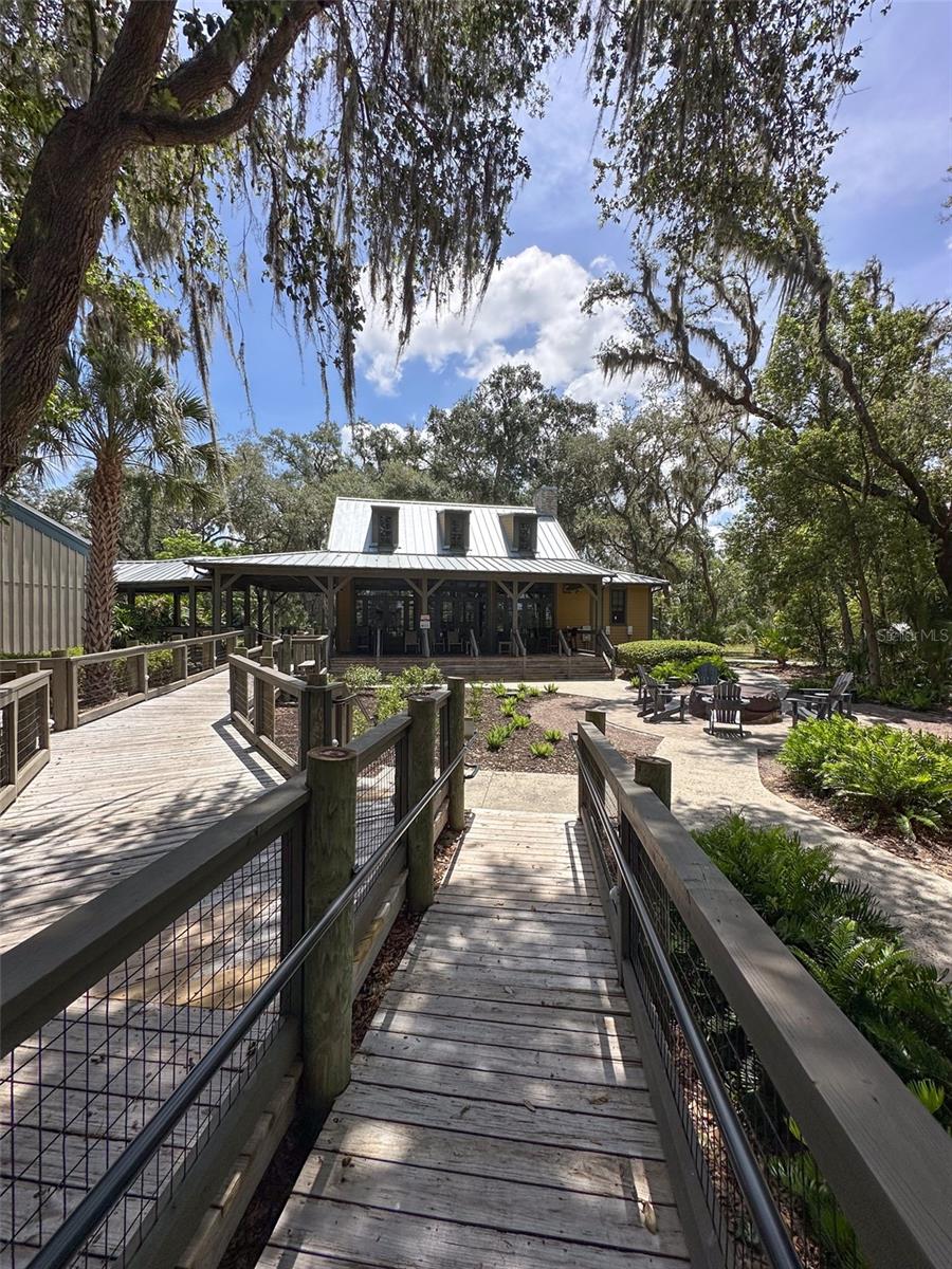 FISHHAWK RANCH WEST TWNHMS - Residential