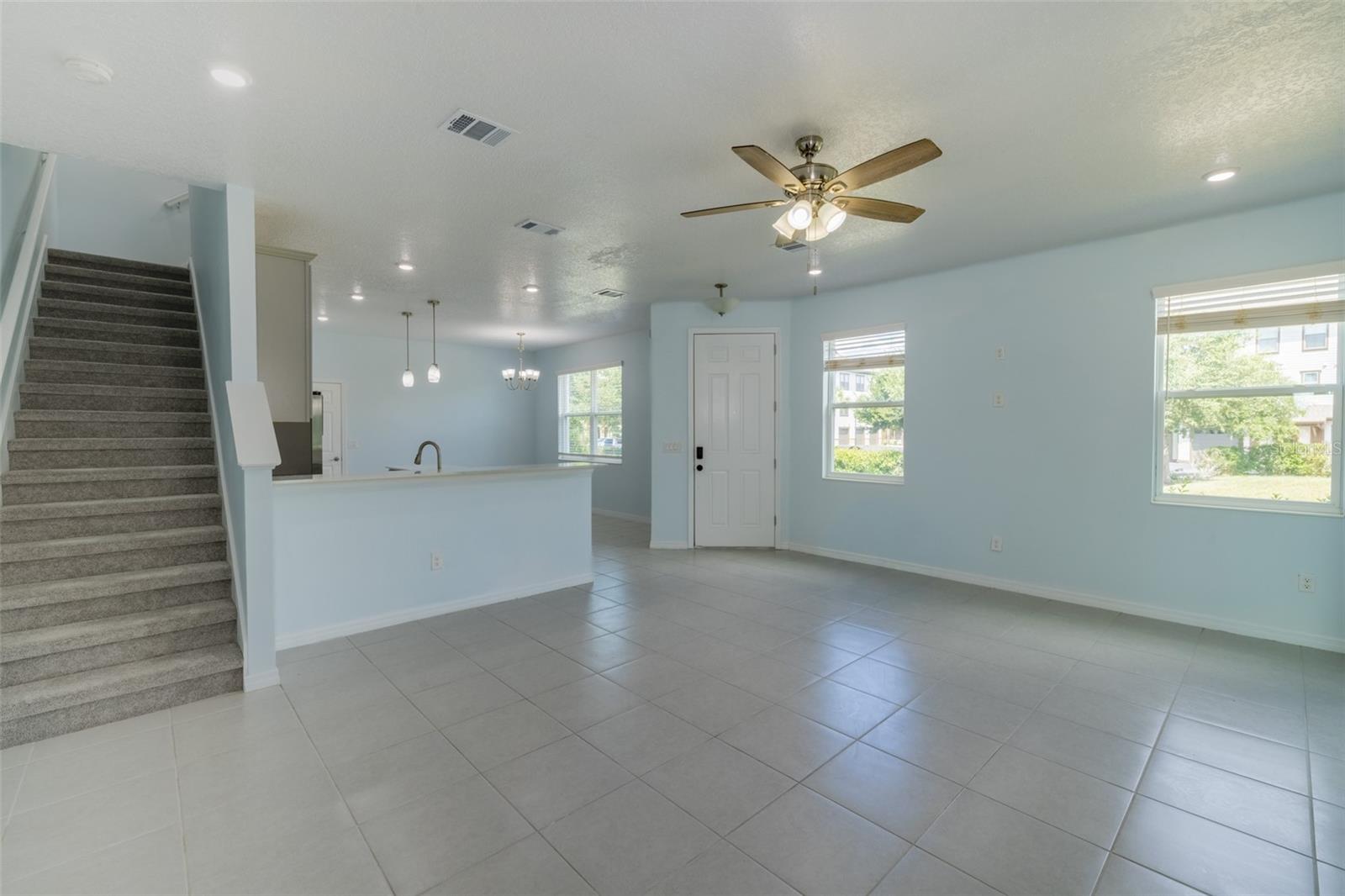 FISHHAWK RANCH WEST TWNHMS - Residential