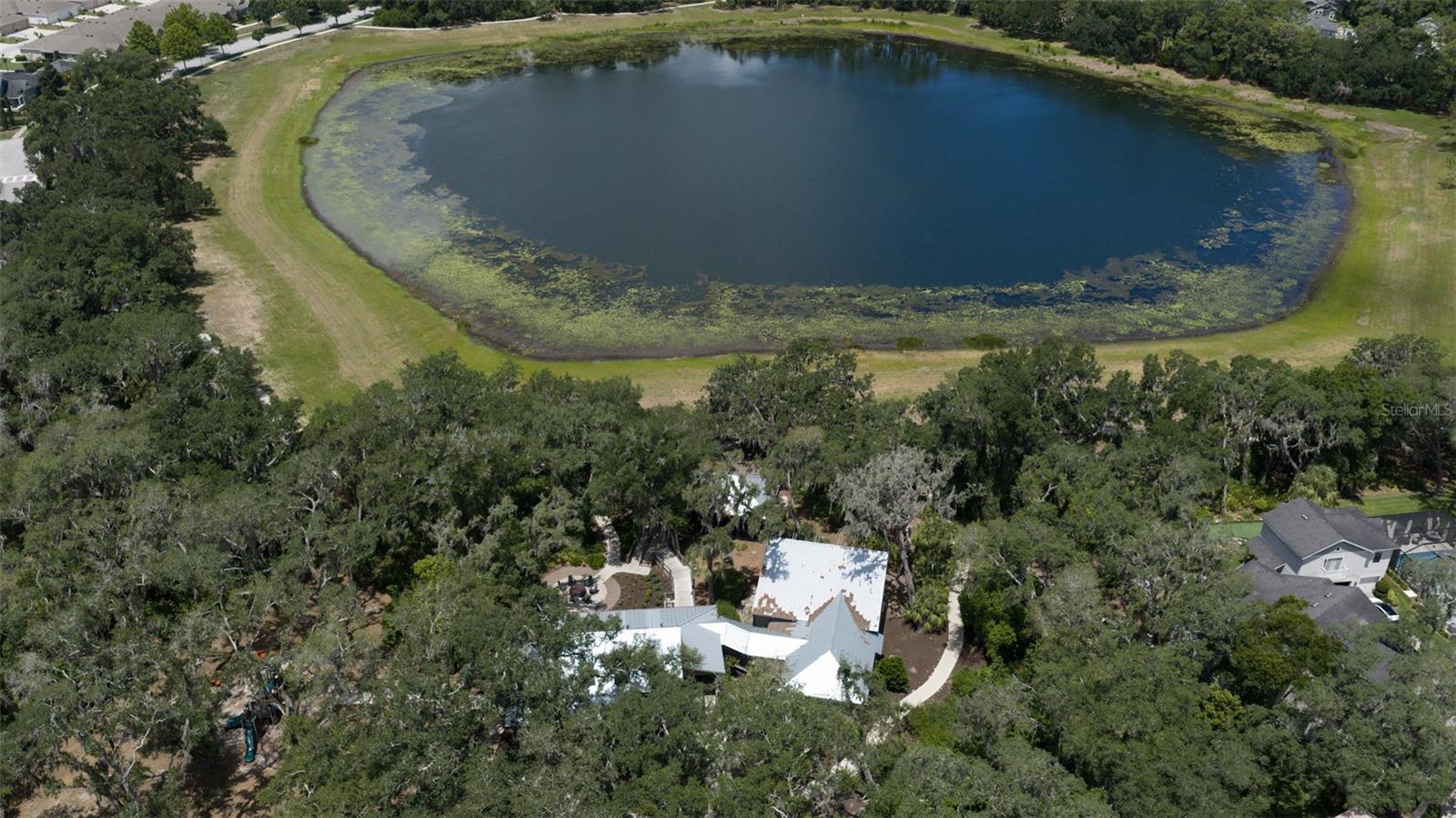 FISHHAWK RANCH WEST TWNHMS - Residential
